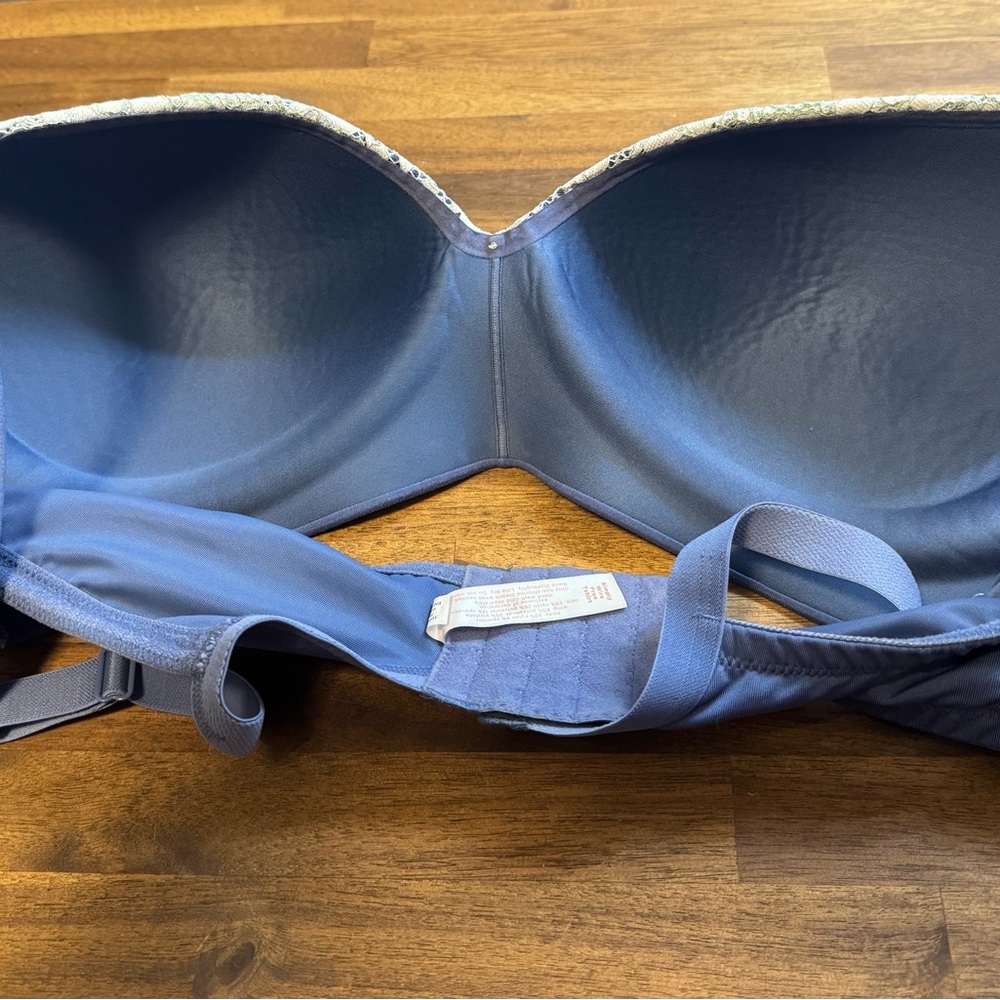 Cacique 42D Simply Wire Free Tshirt Bra Blue with White and Green Lace Trim - Picture 3 of 6